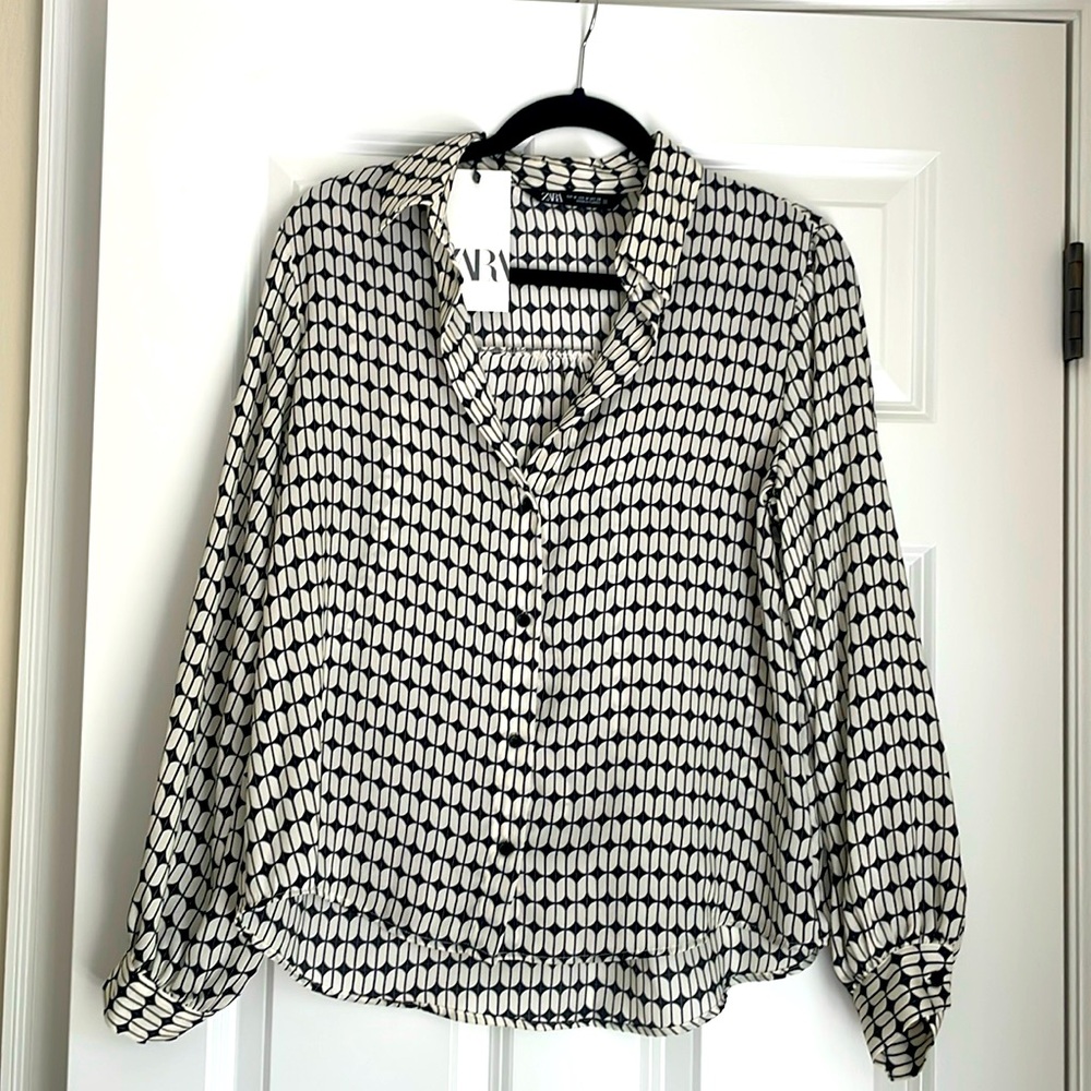Vince Printed Button-Front Silk Blouse - Black & White